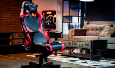 DXRacer IRON Gaming Chair